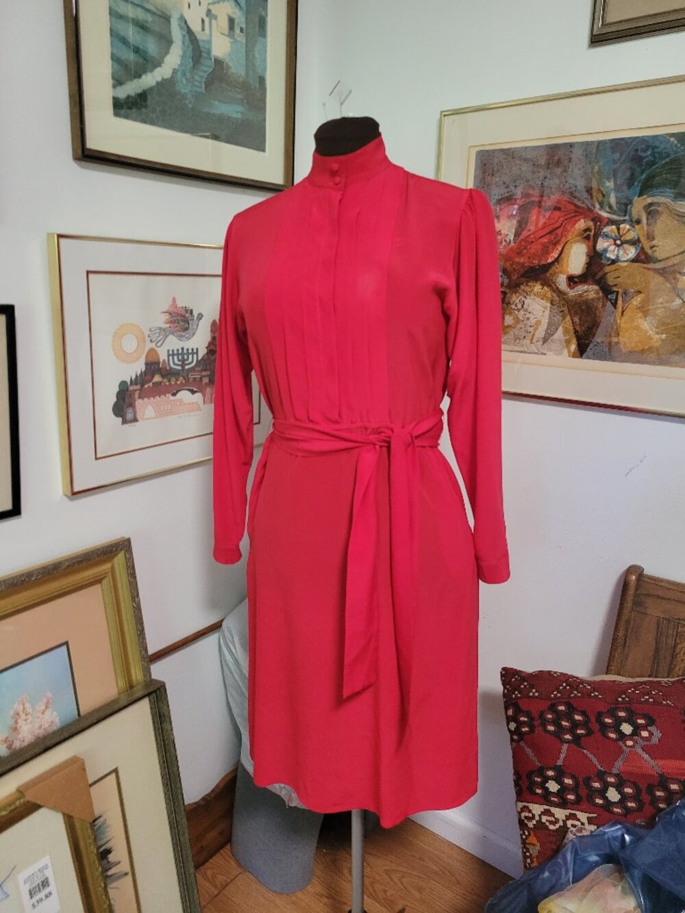 Vintage 70's Bright Red 100% Silk Shirt Dress High Collar Size 4